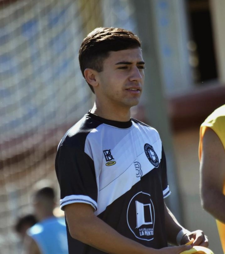 Foto de LAUTARO AVILA